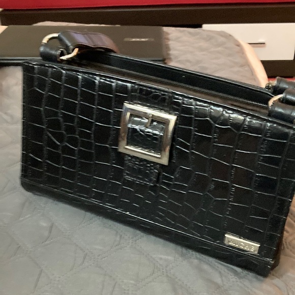 COPY - collection of 9 assorted Miche classic purse shells and one base purse - Picture 7 of 16